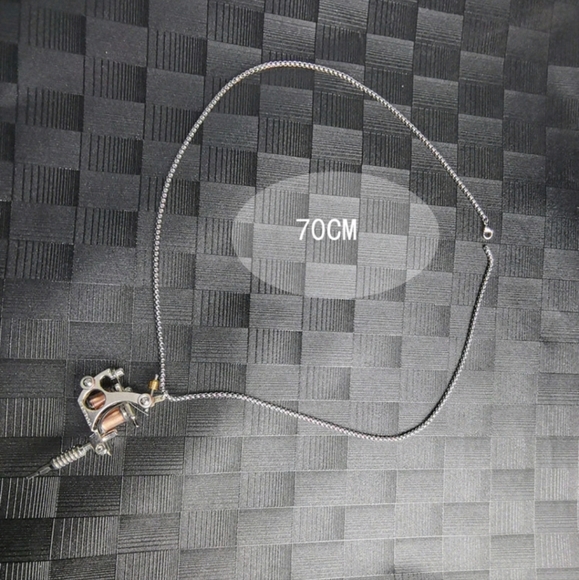 Tattoo Gun Steampunk Necklace Unisex - Picture 3 of 4